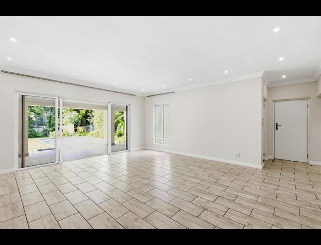 4 BEDROOM PROPERTY TO RENT IN FOURWAYS GARDENS